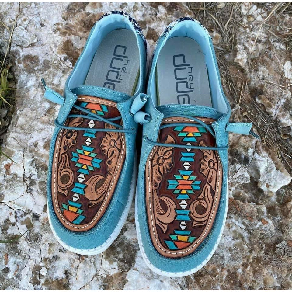 Custom Women’s Dudes - Main Image