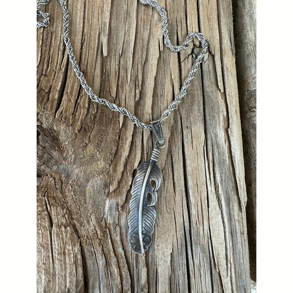 Sayre Feather Necklace